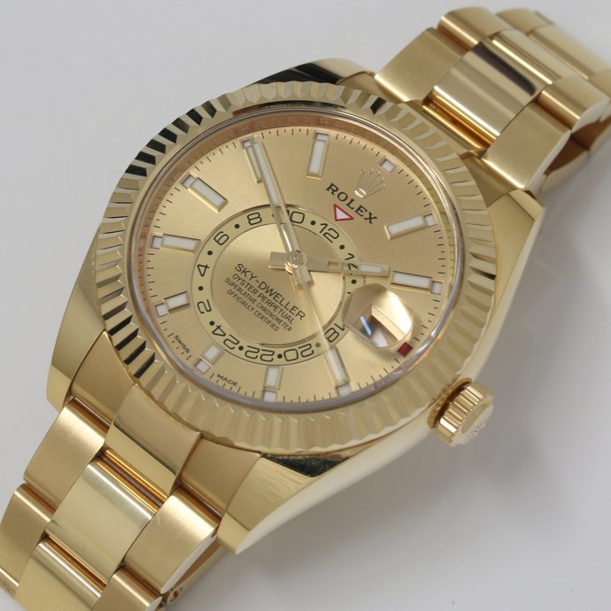 Rolex Sky-Dweller Yellowgold Ref.326938